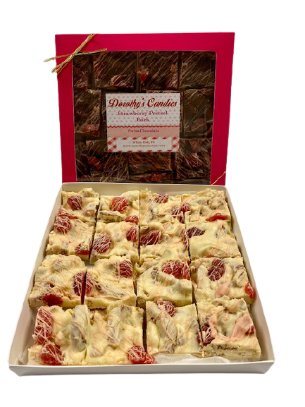 Strawberry Pretzel Bark THUMBNAIL