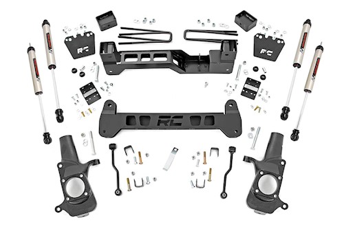 Rough Country 6in GM Suspension Lift Kit w/ V2 Shocks (01-10 2500HD / 3500HD) LARGE