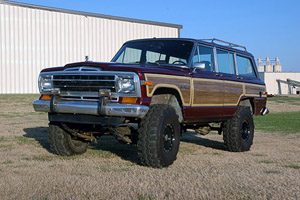 Fat Bob's Garage, Rough Country Part #640.2, Jeep Grand Wagoneer / Cherokee 3" Suspension Lift Kit 4WD 1974-1990 MAIN