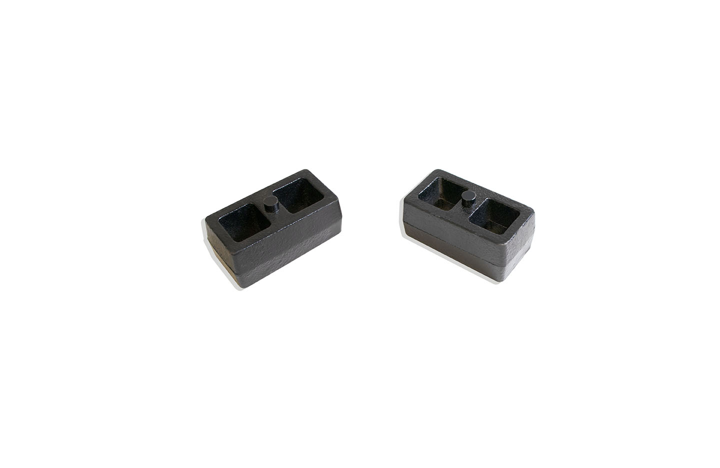 Fat Bob's Garage, Max Trac Part#810020, GM 1/2 Ton Silverado/Sierra 2" Rear Cast Lift Blocks 2WD  1999-2006 THUMBNAIL