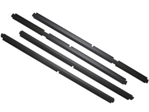 Jeep Grand Cherokee Outside Window Sill Wipe Weatherstrip (Set) 1999-2004 MAIN