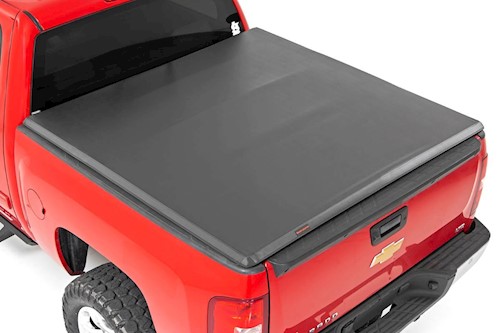 Rough Country Soft Tri-Fold Bed Cover | 5'9" Bed | Chevy/GMC 1500 (07-13) LARGE