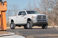 Rough Country 5" Lift Kit Radius Arms & V2 Shocks for Ram 14-18 2500 4WD (D) MAIN