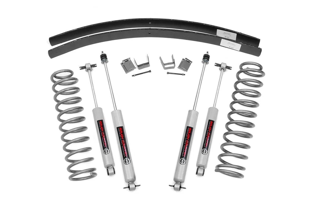 Fat Bob's Garage, Rough Country Part #670N2, Jeep Cherokee XJ 3" Suspension Lift Kit 1984-2001 THUMBNAIL