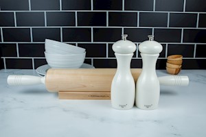 Fletchers' Mills - Salt & Pepper Shaker + Rolling Pin Gift Set