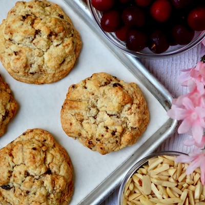 Cherry Almond Tin for Shipment MAIN