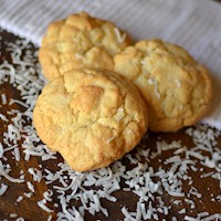 Toasted Coconut Tin of Scones for Shipment THUMBNAIL