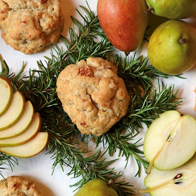 Rosemary & Pear Tin for Shipment (NOT AVAILABLE IN DECEMBER) MAIN