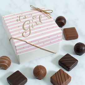 Deluxe Eight Piece It's A Girl Gift Box MAIN