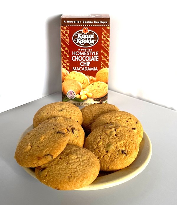 Classic Chocolate Chip Macadamia Cookies 4.5 oz THUMBNAIL