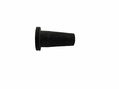 Plug Y385T-1-01028 MAIN