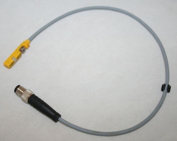 TURCK HALL EFECT CYLINDER SENSOR (USES M8 3PIN CORD NOT INCLUDED) FOR TI-ROD TYPE CYLINDER LARGE