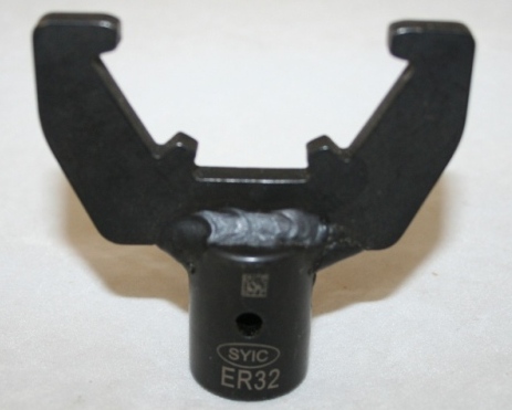 COLLET KEY FOR TORQUE WRENCH, COLLET NUT ER 25 SLOTTED; SLOTTED NUT TYPE, MAX TORQUE 95 FT/LB. LARGE