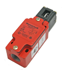 KEY OPERATED INTERLOCK SWITCH STRAIGHT KEY. MAIN