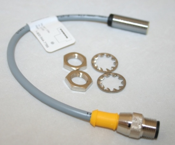 TURCK BI2-G12K-AN6X-0.2RS4T INDUCTIVE PROXIMITY SWITCH 12MM DIA. 24 VDC (30MM LENGTH). LARGE