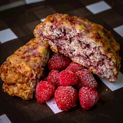 Raspberry Scone THUMBNAIL