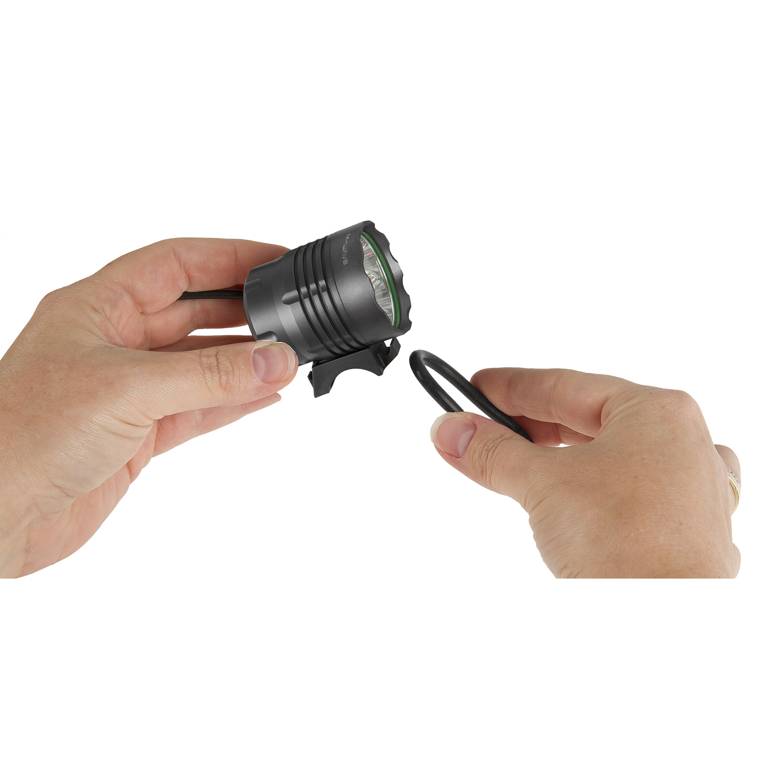 M-Wave | Batterylamp with Bracket for Handlebar, 1200 lumen SWATCH