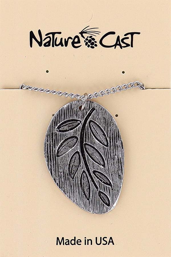 12398 Pendant embossed leaf w/18" chain LARGE