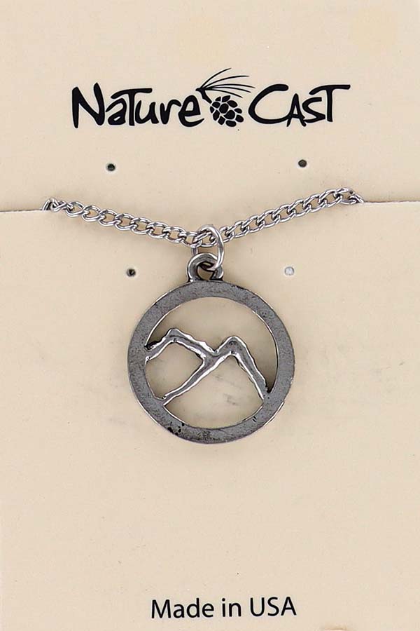 21058 Pendant mountain in circle w/18" chain LARGE