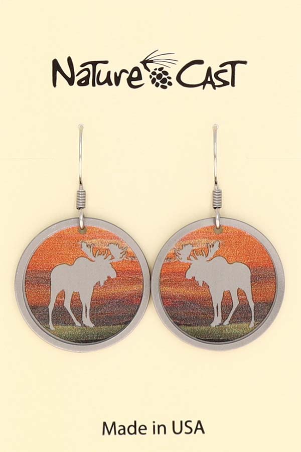 22006 Earring dangle round moose with colorful background MAIN