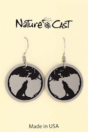 22187 Earring dangle wolf on silver round THUMBNAIL