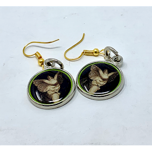 Puck Earrings MAIN