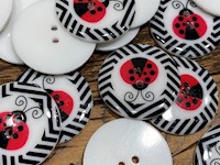 Lady Bug Round Plastic Button THUMBNAIL