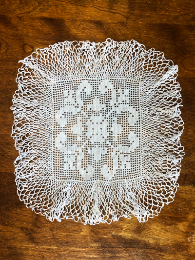 Vintage Crocheted Doily – Square with Fleur-de-lis Motif MAIN