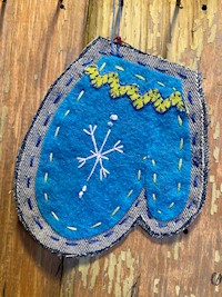 Ornaments - Denim & Felt Mitten Dk Blue THUMBNAIL