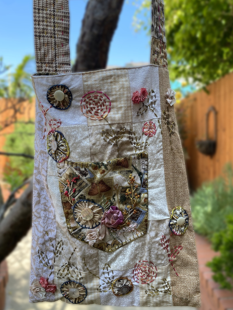 Vintage Posey Patch Shoulder Bag - Cream THUMBNAIL