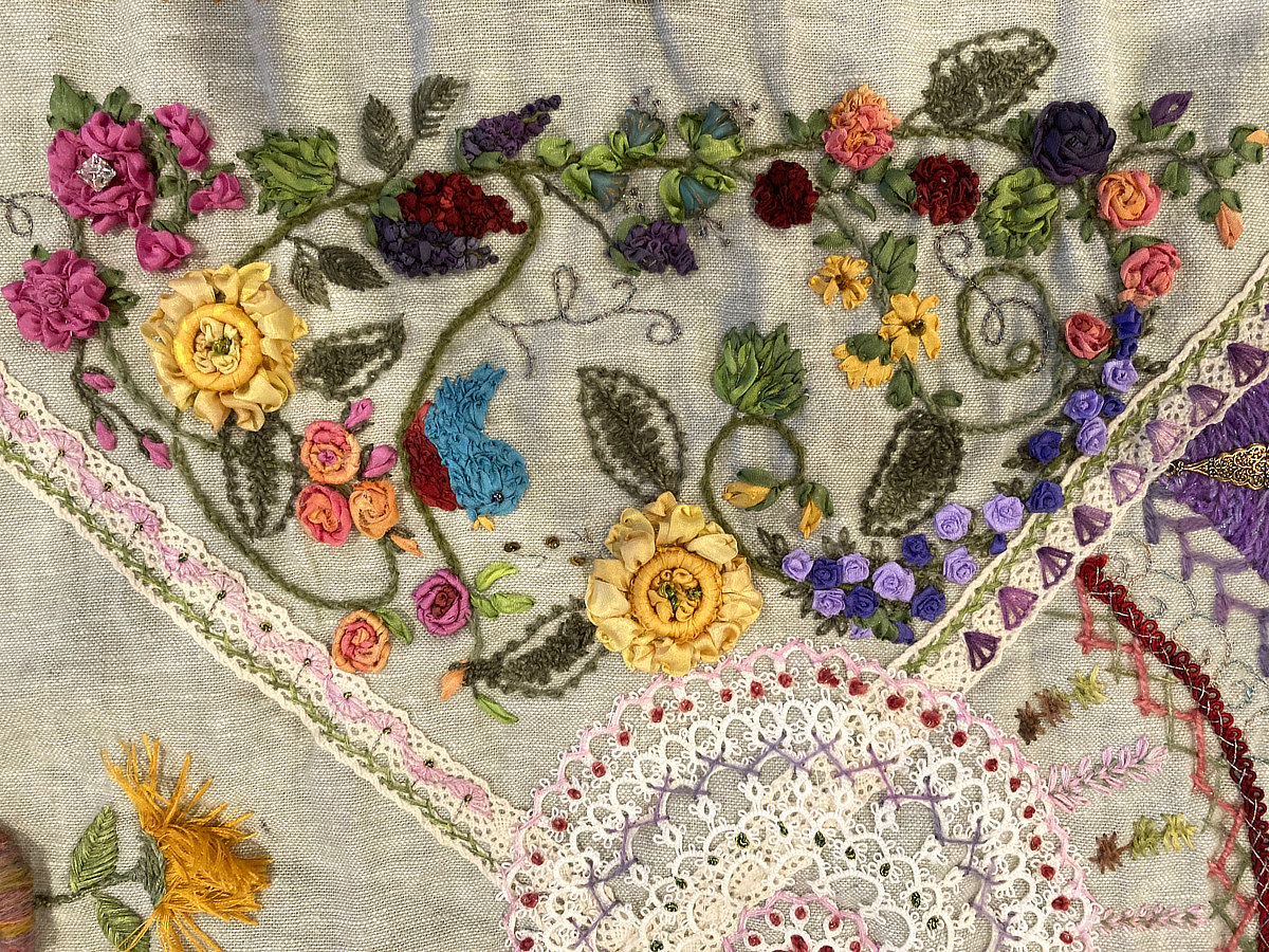 Crazy Patch Embroidery THUMBNAIL