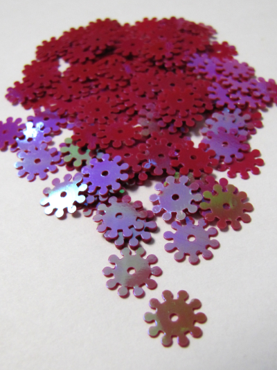 8mm Camellia Sequins — Iridescent Fuchsia MAIN
