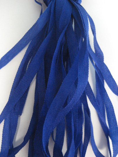 The Thread Gatherer Hand-dyed Silk Ribbon, 4mm — Blue Violet 036 MAIN