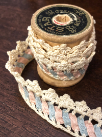 Vintage Lace Trim on "American Thread Co – STAR" Spool – 21 inches THUMBNAIL