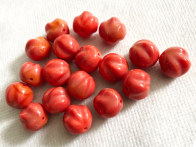 Coral Colored Wavy Round Glass Vintage Beads MAIN
