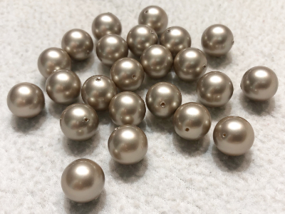 Swarovski Glass Pearls Taupe 12mm, 23 beads MAIN