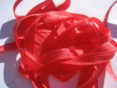 YLI Silk Ribbon, 4mm — 002 (red) MAIN