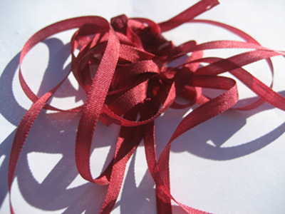 YLI Silk Ribbon, 4mm — 050 (maroon) MAIN