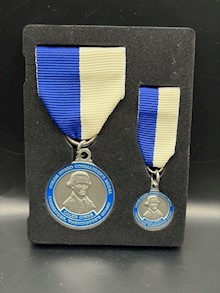 CALEB GIBBS STATE COLOR GUARD COMMANDERS MEDAL SET LARGE