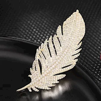 Gold Feather Brooch MAIN
