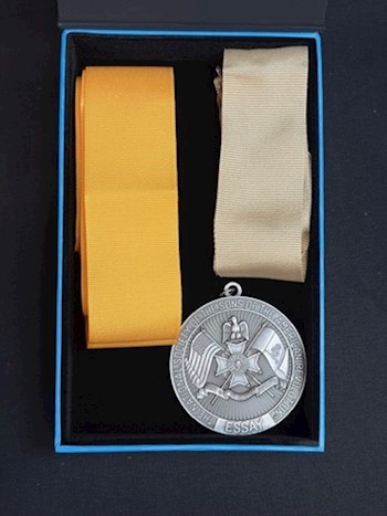 ESSAY MEDAL AWARD LARGE