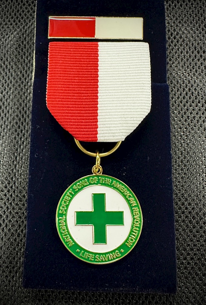 LIFE SAVING MEDAL & ENAMEL BAR LARGE