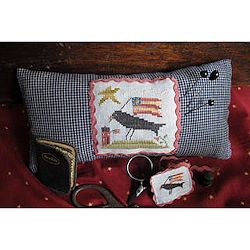 Homespun Elegance - Country Spirits Collection- Crow Patriotic Needle Necessaires MAIN