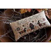 Plum Street Samplers - Halloweenies THUMBNAIL