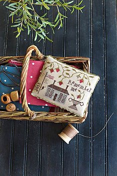 Plum Street Samplers - Remember Me MAIN