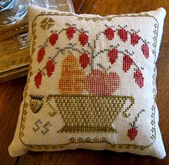 Homespun Elegance - Plain & Fancy Collection - Fruit Pot MAIN
