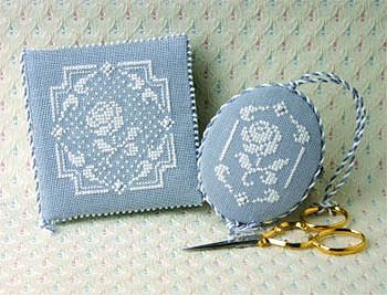 The Sweetheart Tree - Teenie Tweenie 203 White Rose Needlebook & Fob MAIN