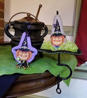 Blackberry Lane Designs - Hocus Pocus III - Sooo Boo-t-ful MAIN