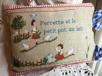 Lilli Violette - Perrette MAIN