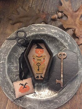 Stacy Nash Primitives - Witch Hazel Sewing Coffin MAIN